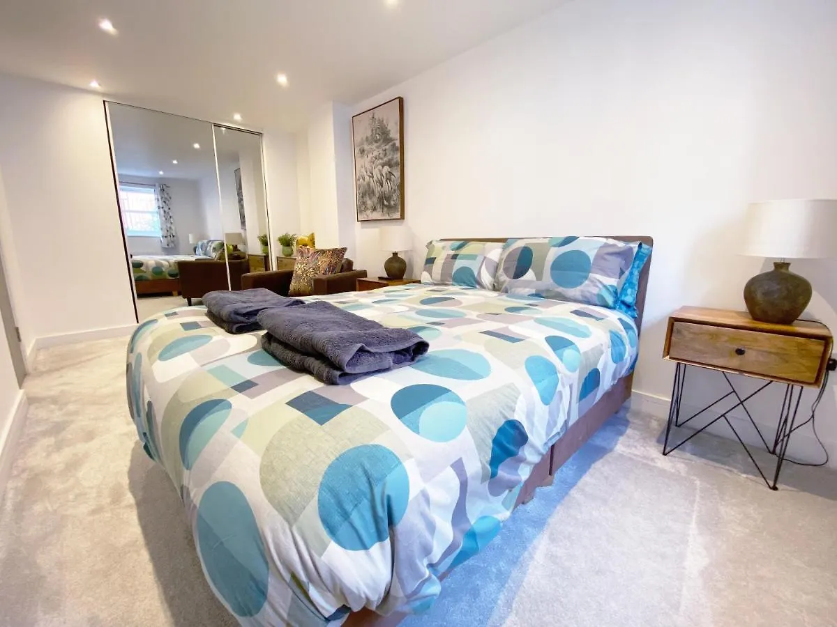 The Seaside Maisonette. Free Parking/Close To Town Bournemouth 0*,